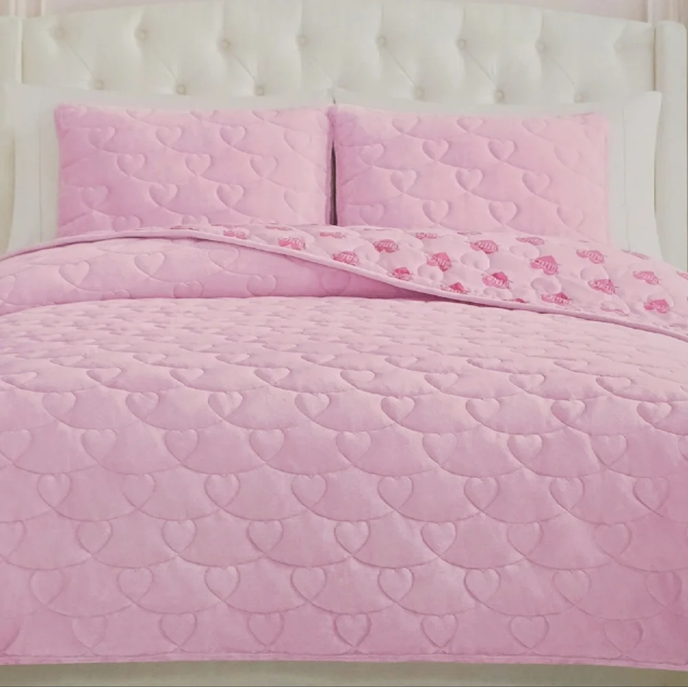 Juicy Couture Home The Rose Collection 3-PC Reversible Heart Logo King Quilt Set